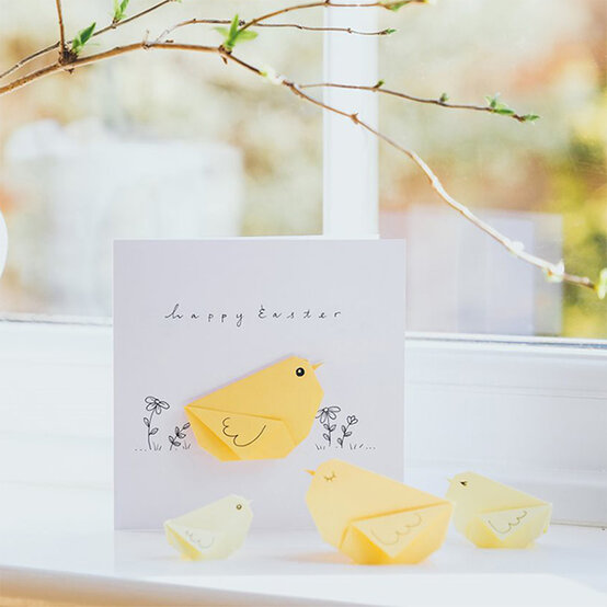 how-to-fold-an-origami-chick-step-13.jpg?sw=554&q=85