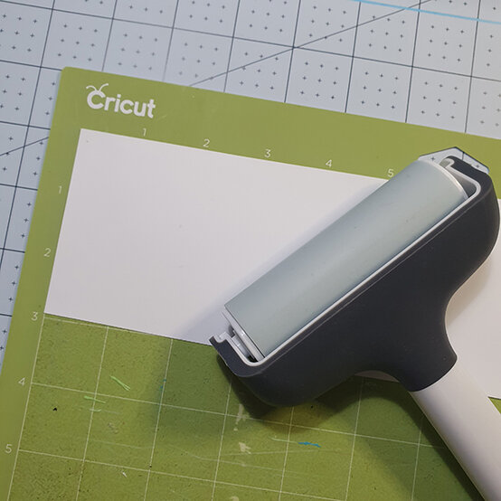 personalised_makeup_bag_step_19.jpg?sw=554&q=85