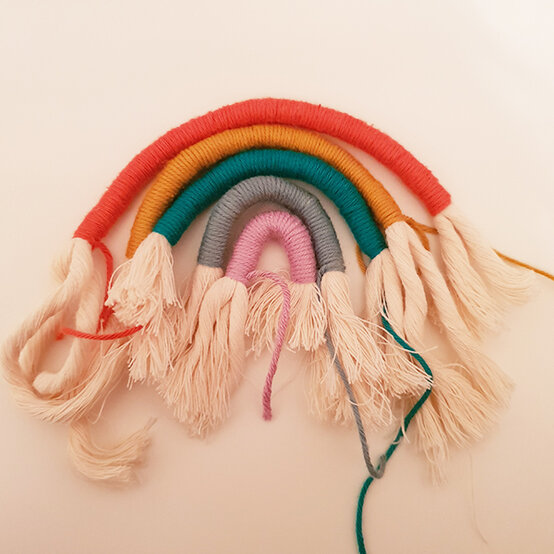 Ideas_How-to-Make-a-Macrame-Mobile_Step-19b.jpg?sw=554&q=85