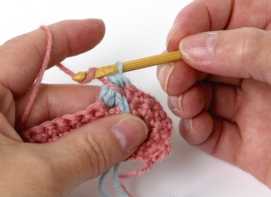 compendium-crochet-10.jpg?sw=554&q=85