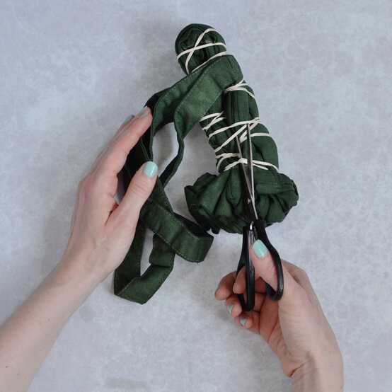 tie-dye-bag9.jpg?sw=554&q=85