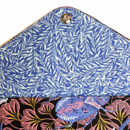 clutch-bag-step-13.jpg?sw=554&q=85