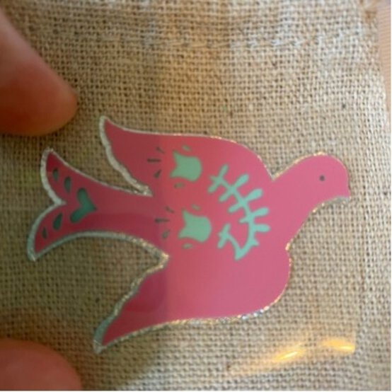 Alternative%20Christmas%20Crackers_Step11_2.jpeg?sw=554&q=85