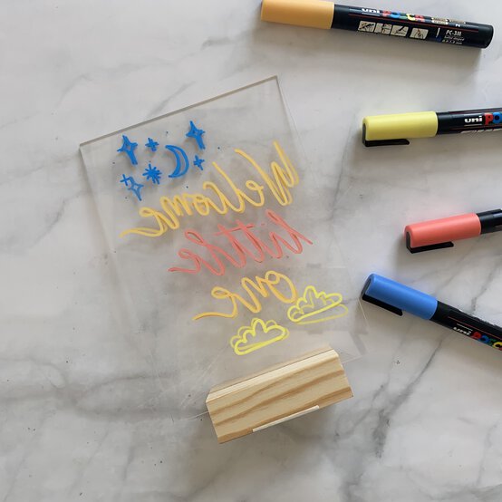 Baby%20Shower%20Acrylic_Step_5.6.jpg?sw=554&q=85