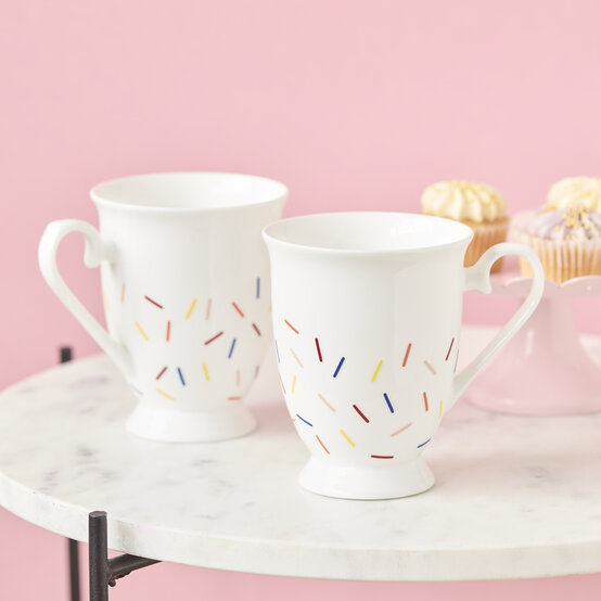 cricut-scraps-sprinkle-cups-square.jpg?sw=554&q=85