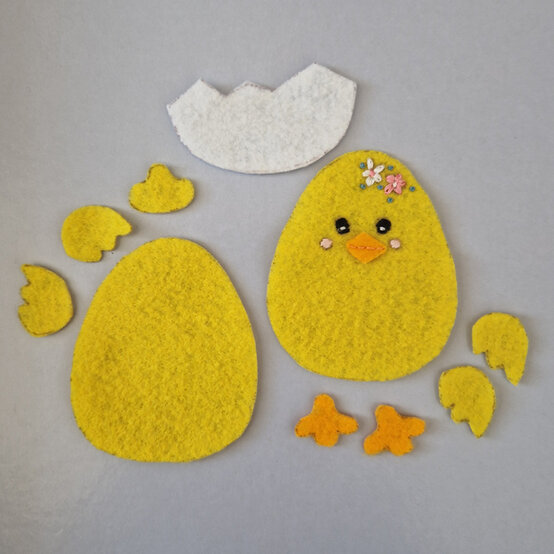 idea%5Fsew%2Deaster%2Ddecorations%2Dfor%2Dall%2Dages%2Dadult%5Fstep2c.jpg?sw=554&q=85