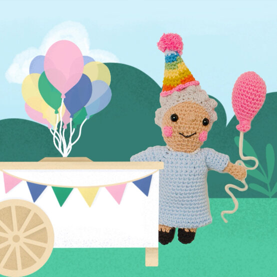 Amigurumi-April-2022-Queen-Day-1-image.jpg?sw=554&q=85