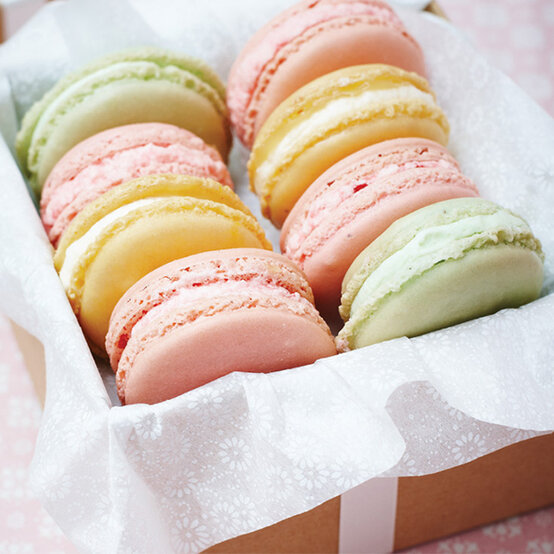 colourful-macarons.jpg?sw=554&q=85