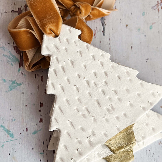 idea_clay-tree-decorations_step5.jpg?sw=554&q=85