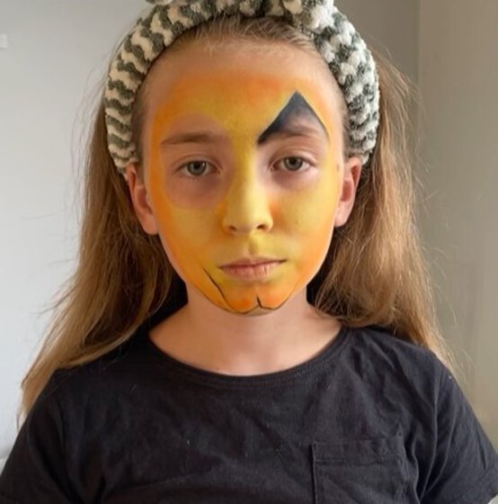 halloweenpumpkin_step4.jpg?sw=554&q=85