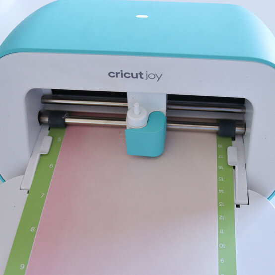 bff-mug-step-3.jpg?sw=554&q=85