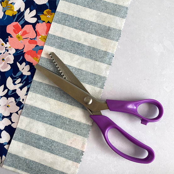 joules-draught-excluder-3.jpg?sw=554&q=85