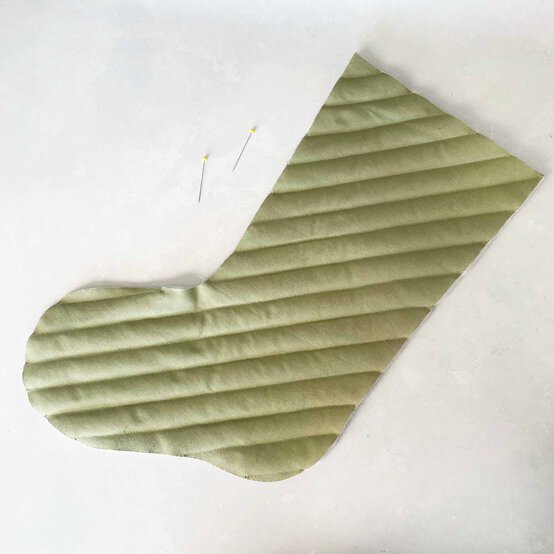 Idea_how-to-make-a-quilted-stocking_step6c.jpg?sw=554&q=85