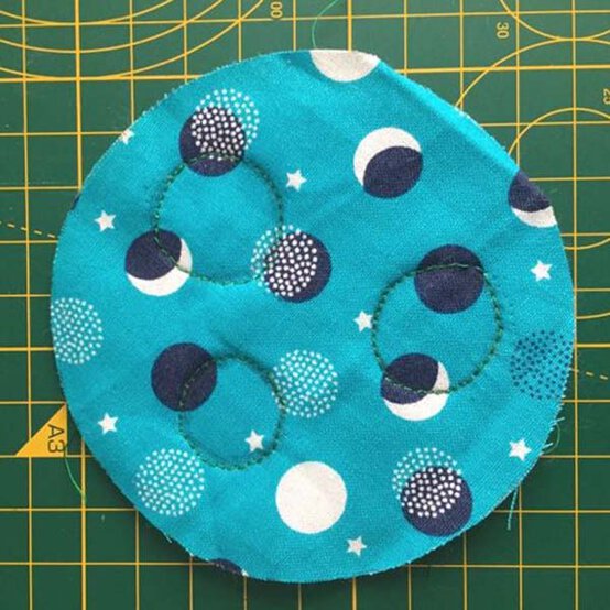 space-wall-hanging-9.jpg?sw=554&q=85