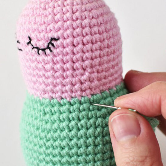 flower-gal-8.jpg?sw=554&q=85