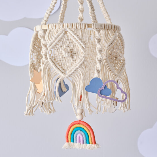 Ideas_How-to-Make-a-Macrame-Mobile_Step-20.jpg?sw=554&q=85