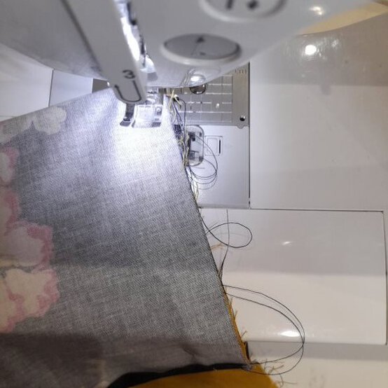 pillow_floor_mat_joules_4.jpg?sw=554&q=85