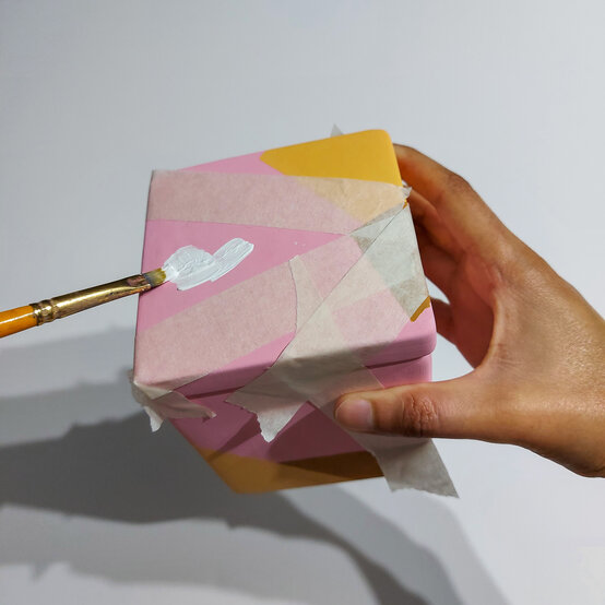 storage-pot_step3_2.jpg?sw=554&q=85