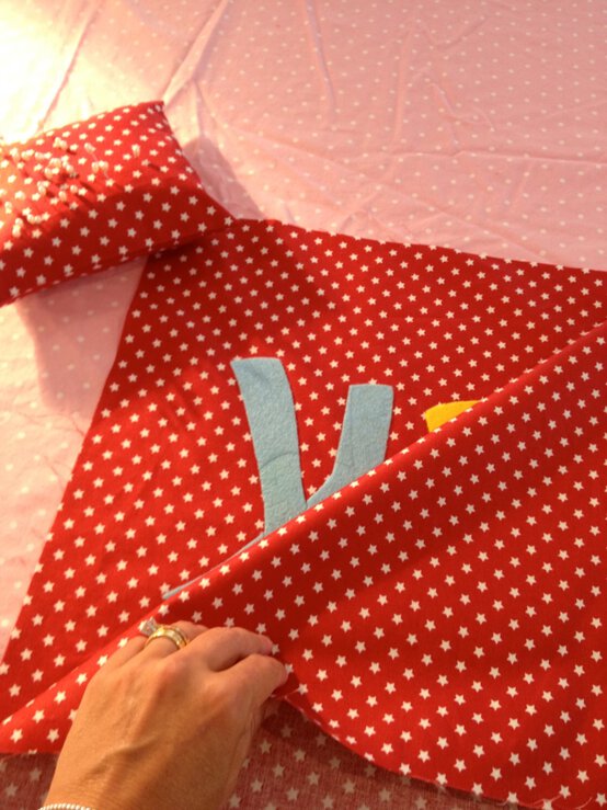 santa-sack2.jpg?sw=554&q=85