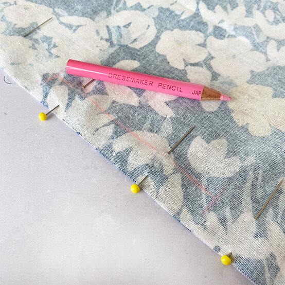 joules-draught-excluder-8a.jpg?sw=554&q=85