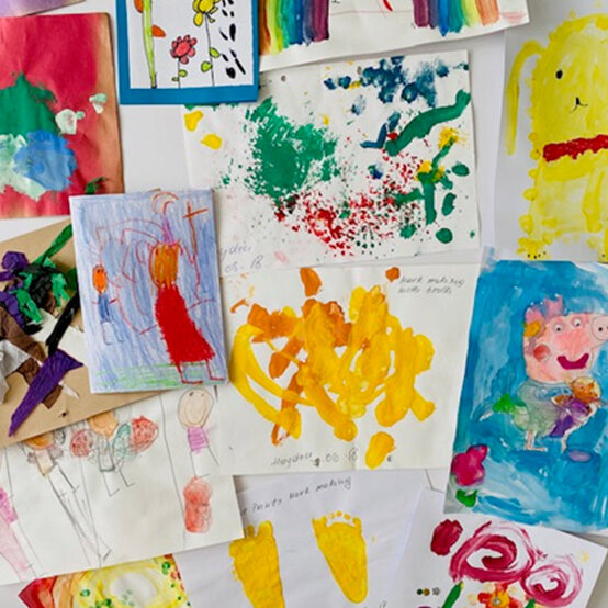 600x600_kids_art_wall3.jpg?sw=554&q=85