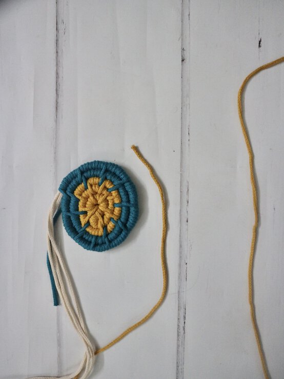 how_to_make_a_basket_8.jpg?sw=554&q=85