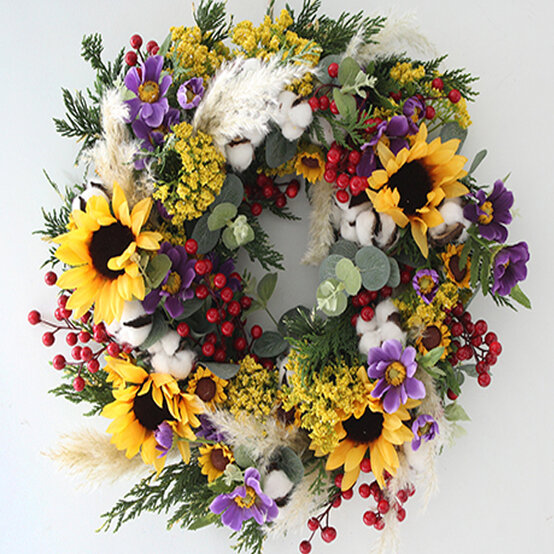 artificial-autumnal-wreath-step9.jpg?sw=554&q=85