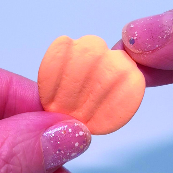 clay%2Ddaffodil%2Dlarge%5Fstep%2D5d.jpg?sw=554&q=85