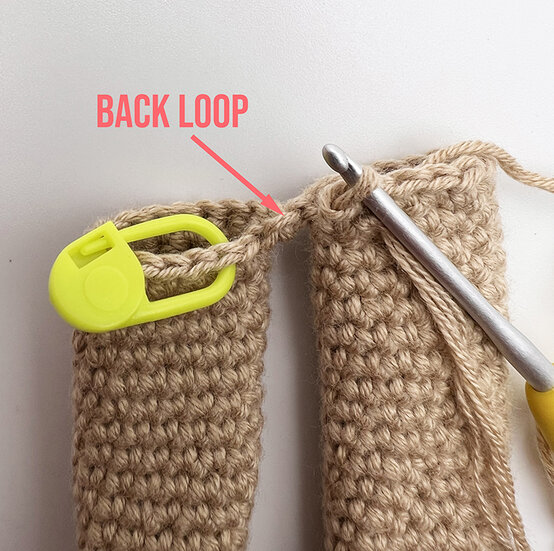 How-to-Crochet-an-Amigurumi-David-Attenborough_Legs2.jpg?sw=554&q=85