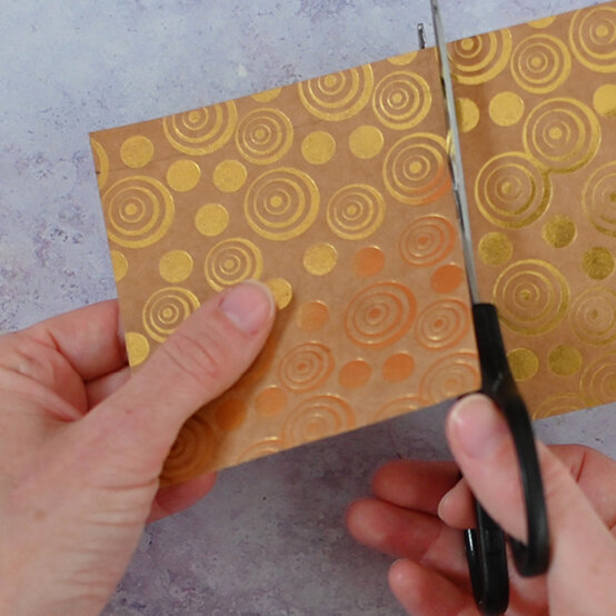 diwali-diya-lamp-card-2a.jpg?sw=554&q=85