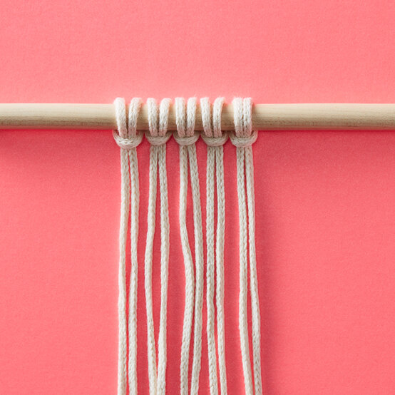 idea_get-started-in-macrame-lark_step5.jpg?sw=554&q=85