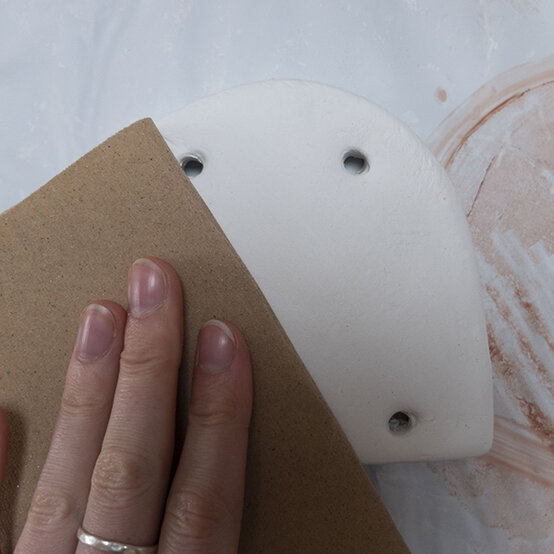 clay-wall-hanging-6.jpg?sw=554&q=85