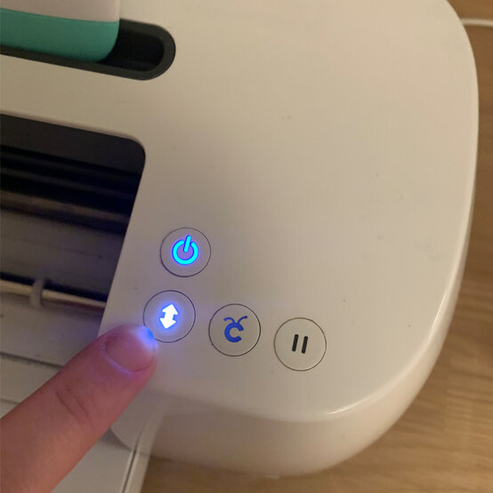 infusible-ink-coaster_step13.jpg?sw=554&q=85