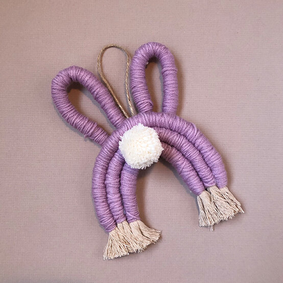yarn-wrapped-bunny_step7.jpg?sw=554&q=85