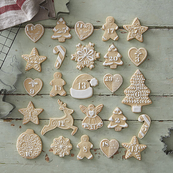 baking-renshaw-advent-cookies-square.jpg?sw=554&q=85