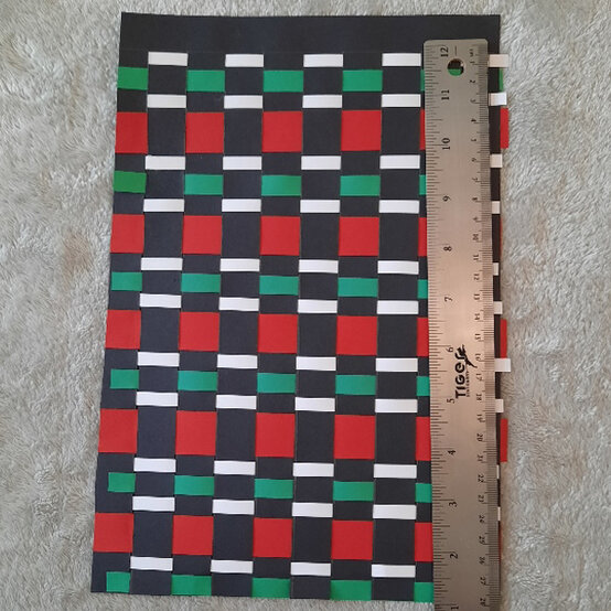 idea_Paper-Wovan-Tartan_Step7a.jpg?sw=554&q=85