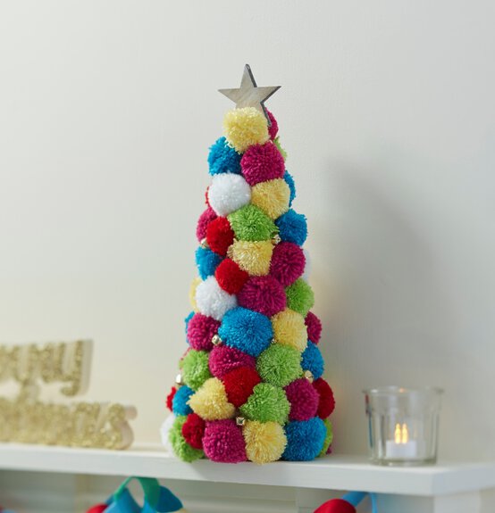 pom-pom-tree-closeup.jpg?sw=554&q=85