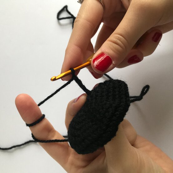 How_to_make_an_amigurumi_octopus_Pieter_Beret_4.jpeg?sw=554&q=85