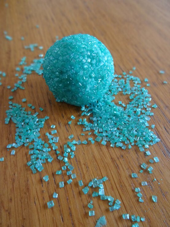 hat-15.jpg?sw=554&q=85