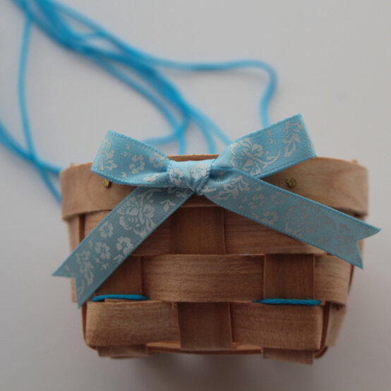 mache-hot-air-balloon-6.jpg?sw=554&q=85