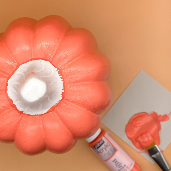 slogan-pumpkins_step-1b.jpg?sw=554&q=85