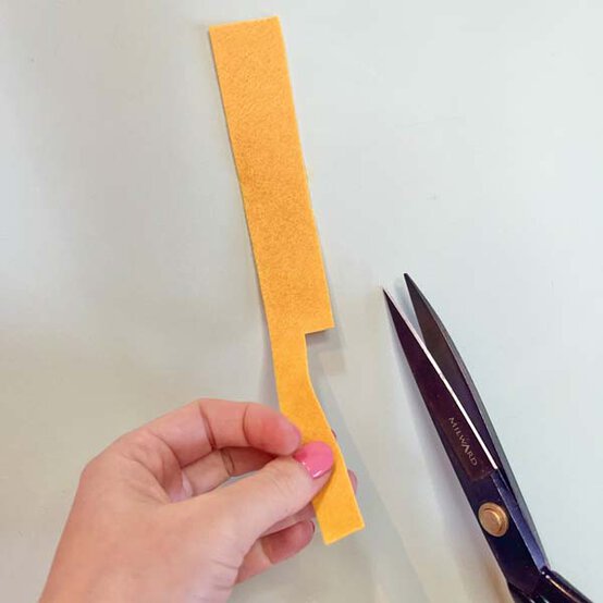 ideas%5Fhow%2Dto%2Dmake%2Dpipe%2Dcleaner%2Dand%2Dfelt%2Dflowers%5Fpeony%5F6.jpg?sw=554&q=85