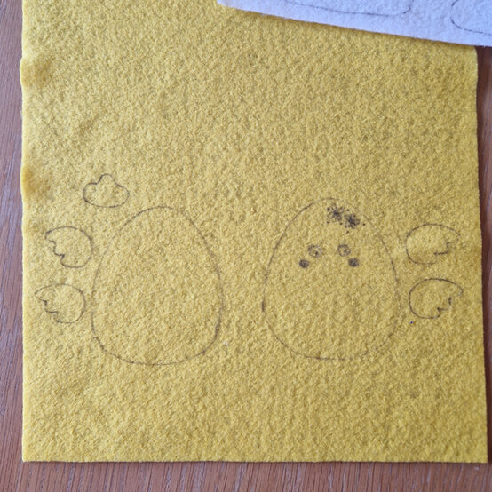 idea%5Fsew%2Deaster%2Ddecorations%2Dfor%2Dall%2Dages%2Dadult%5Fstep1d.jpg?sw=554&q=85