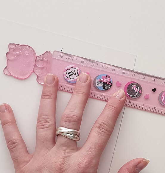 How-to-make-a-latch-hook-cushion_step2.jpg?sw=554&q=85