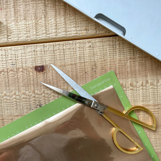 cricut-how-to-make-garden-party-name-cards3.-name-cards.jpg?sw=554&q=85