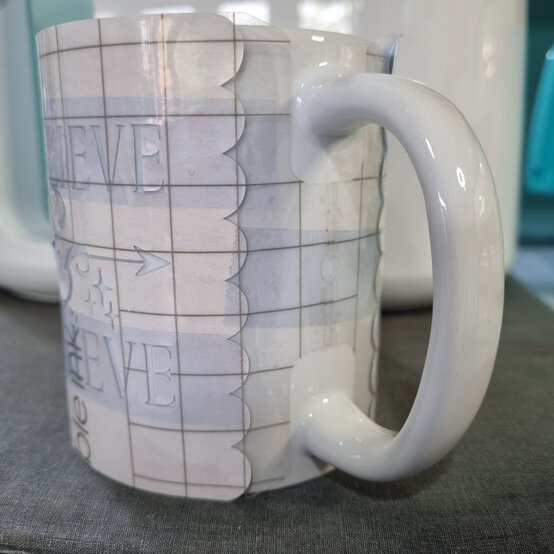 cricutinfusibleinkmugproject_step27.jpg?sw=554&q=85