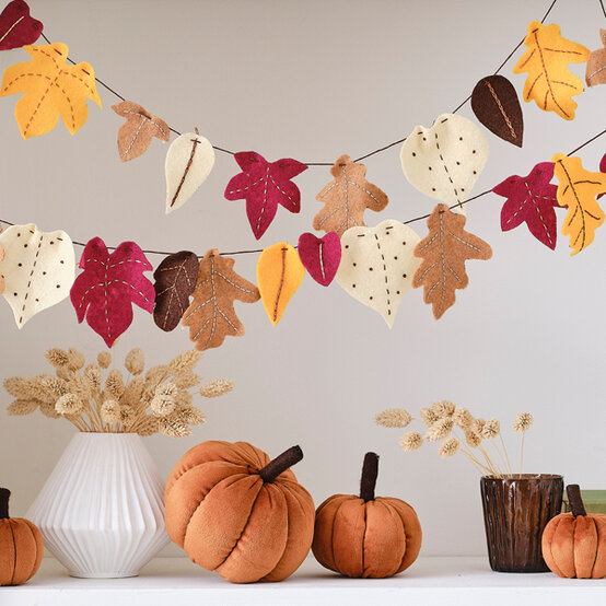 idea_how-to-create-embroidered-autumn-garland_step16.jpg?sw=554&q=85