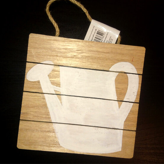 wateringcan-1.jpg?sw=554&q=85