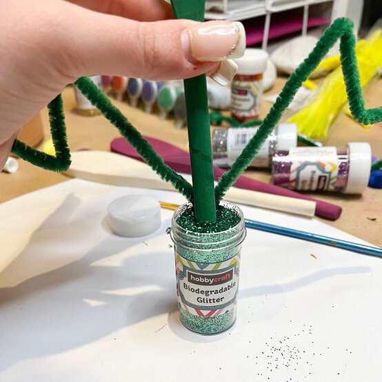 idea_how-to-make-story-spoons_step3.jpg?sw=554&q=85