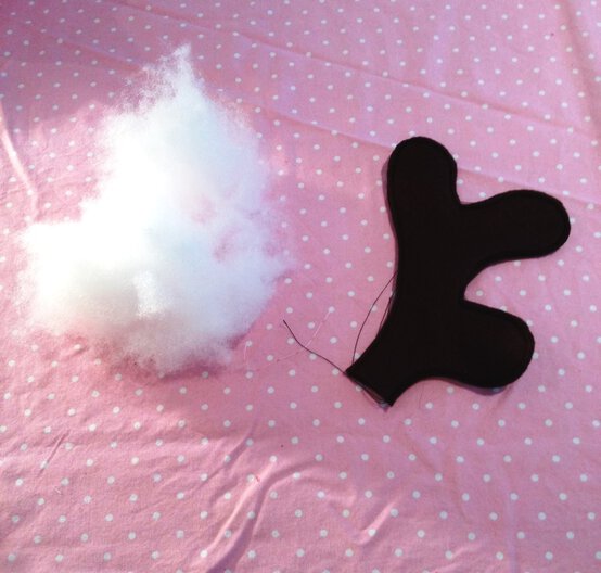 reindeer-stocking7.jpg?sw=554&q=85